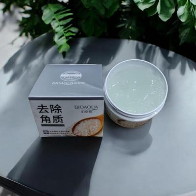 Exfoliator Facial Scrub