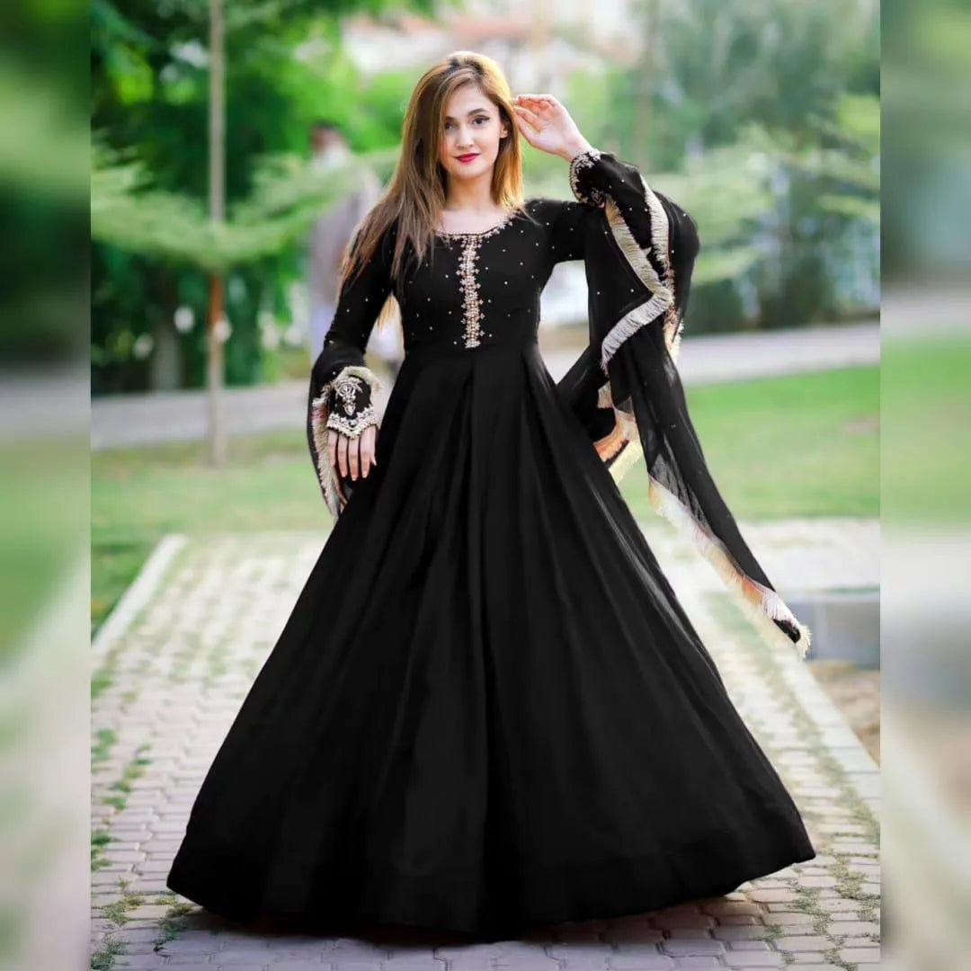 Black Chiffon Maxi Set with Kaya Embroidery for Eid & Weddings
