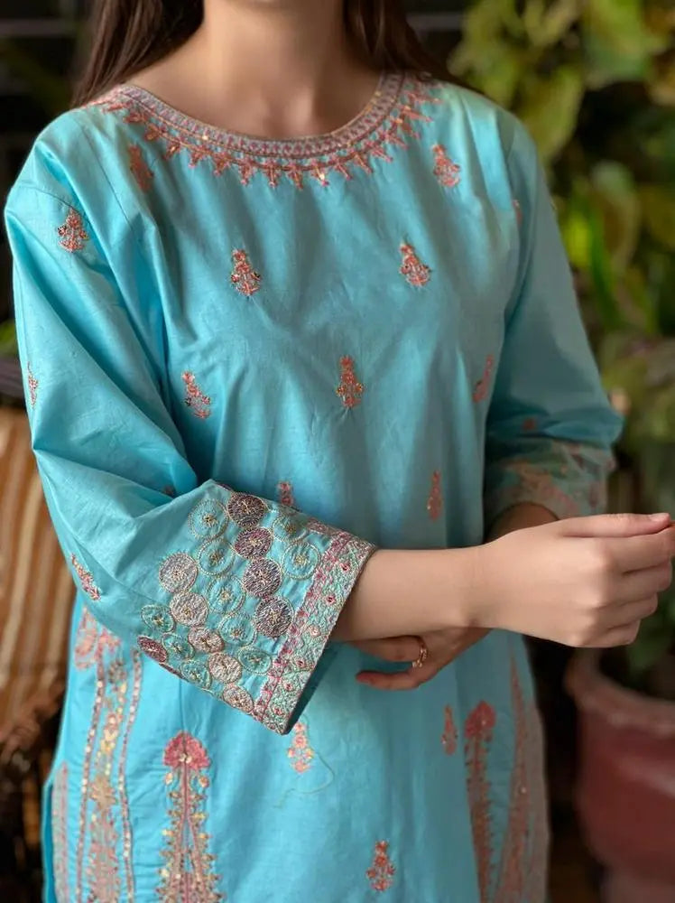 2 Pcs Women's Stitched Soft Cotton Embroidered at One Spot