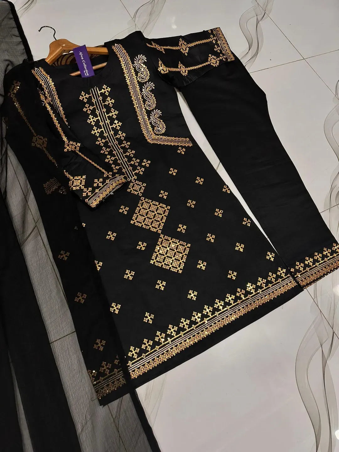 3 Pcs Women's Stitched Cotton Embroidered Suit