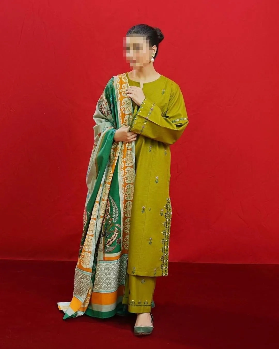 Mustard Embroidered 3 Pcs Women Suit with Pashmina Dupatta