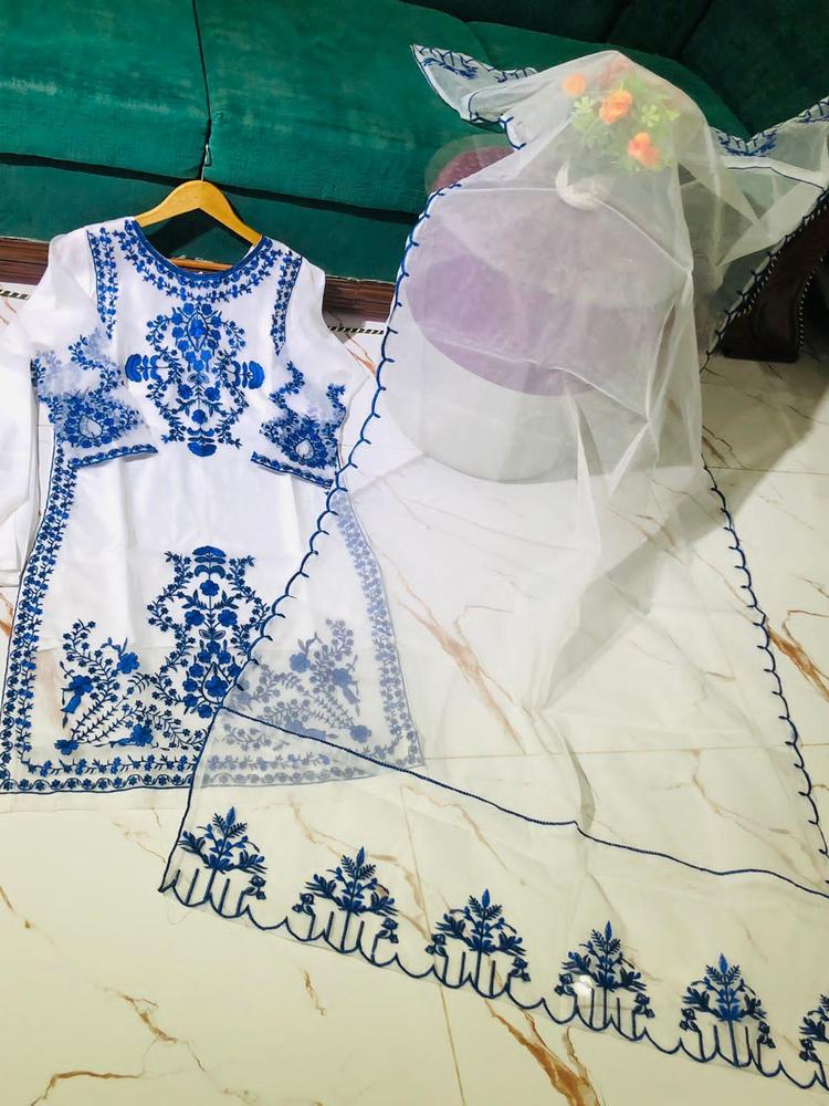Women's White Embroidered Organza 3Pcs Set Medium