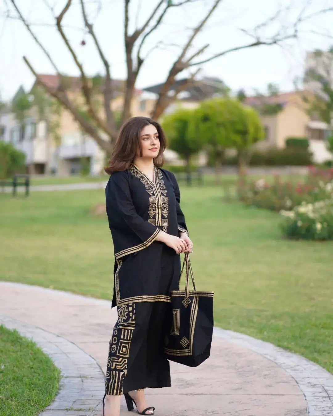 Women Stitched Linen Printed Shirt And Trouser With Handbag at One Spot