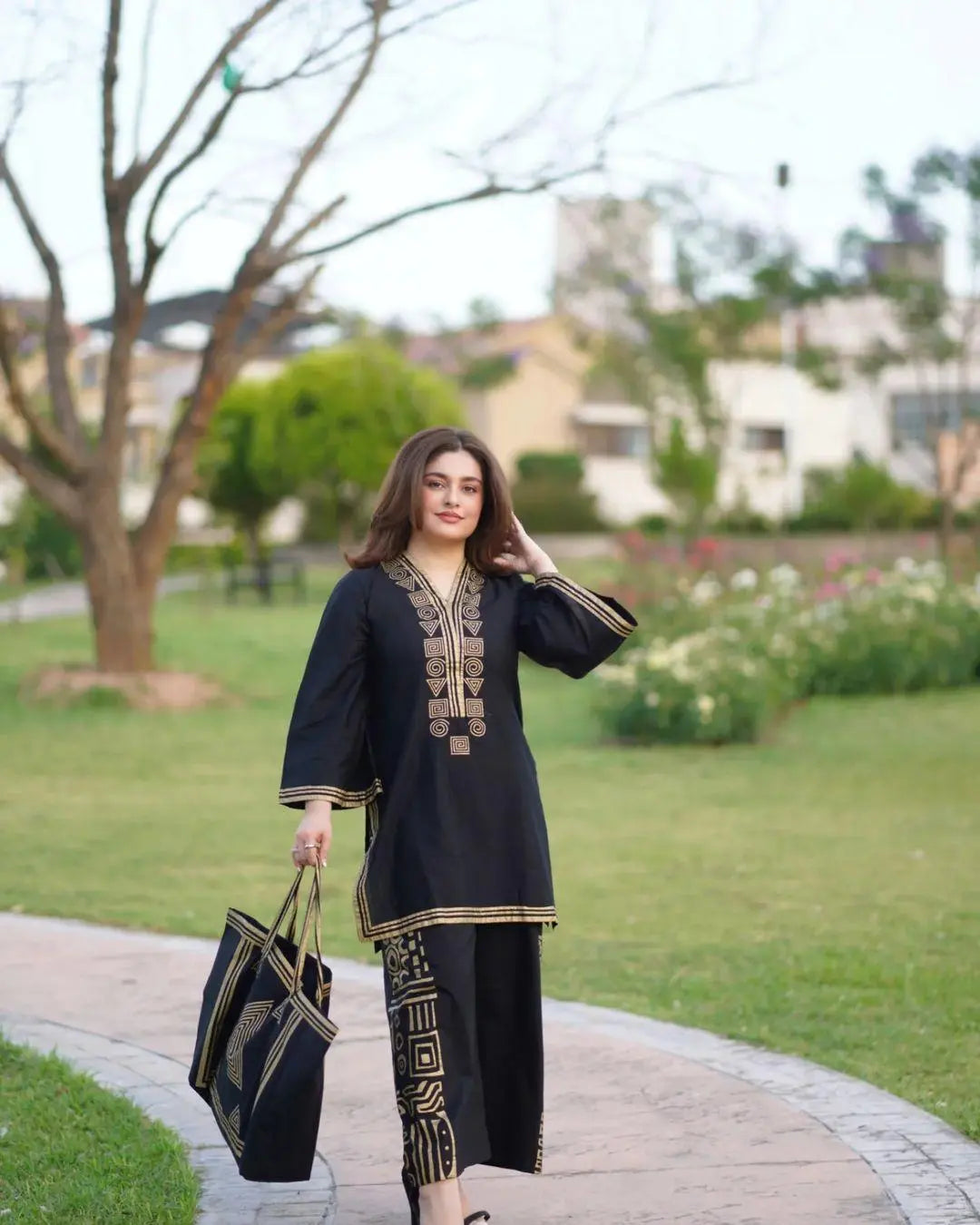 Women Stitched Linen Printed Shirt And Trouser With Handbag at One Spot