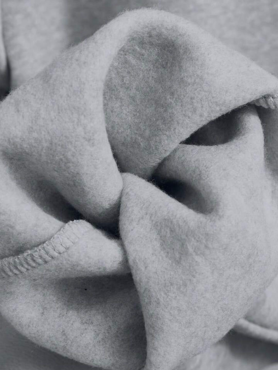 2 Pcs Men's Fleece Plain Zipper Track Suit at One Spot